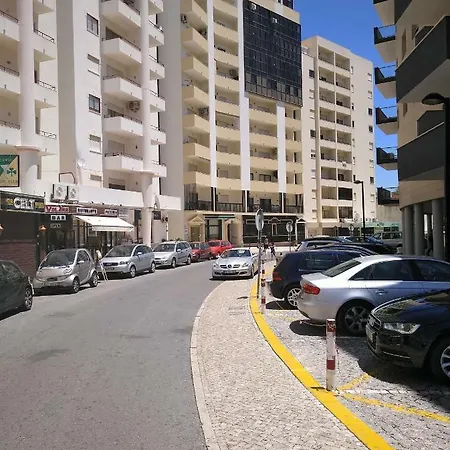 Sun Sight Apartment *